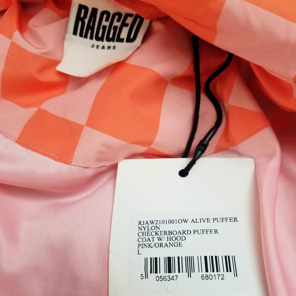 Alive Puffer Jacket NWT - image 4